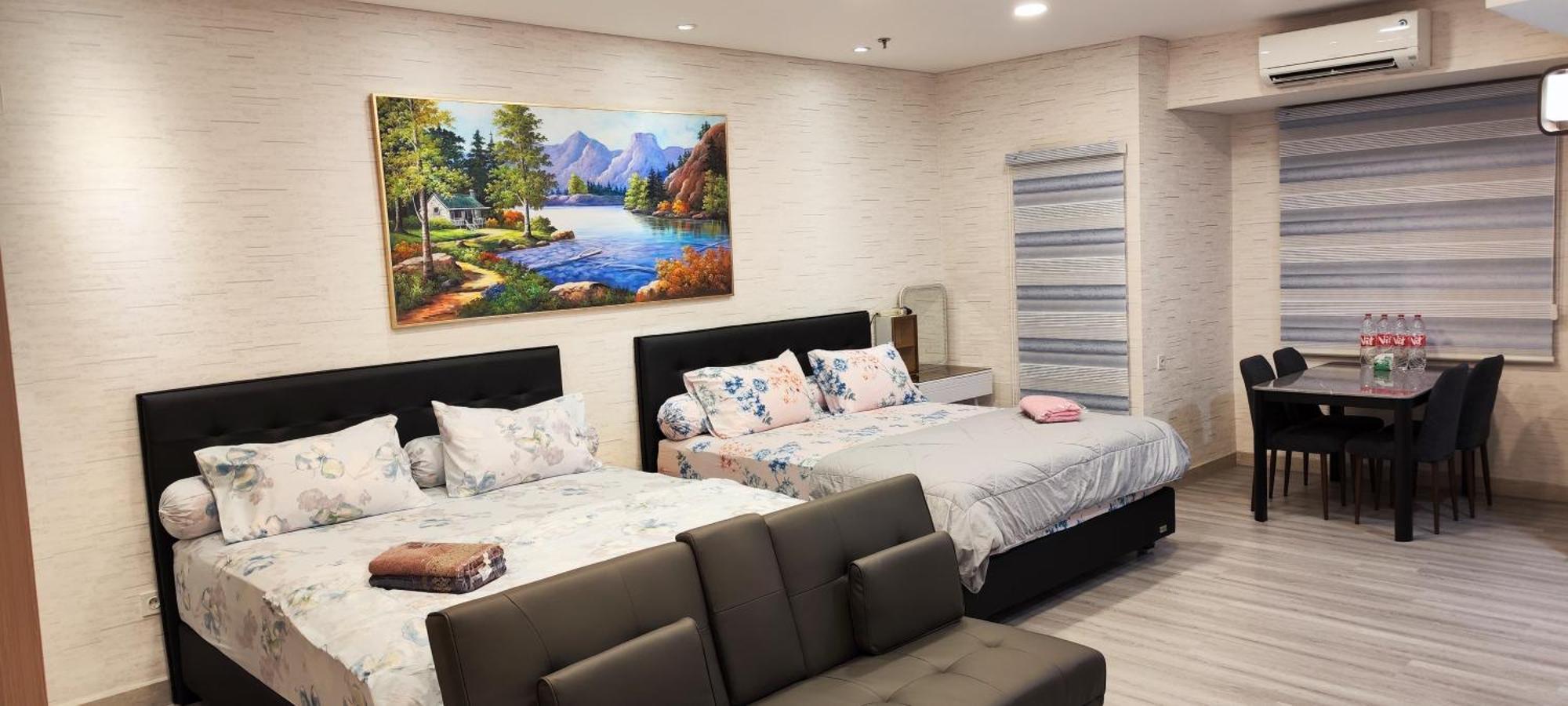 Spacious 2 King Bed Family 56 Sqm Podomoro Tower Liberty 21st Floor With Mall Direct Access * Medan